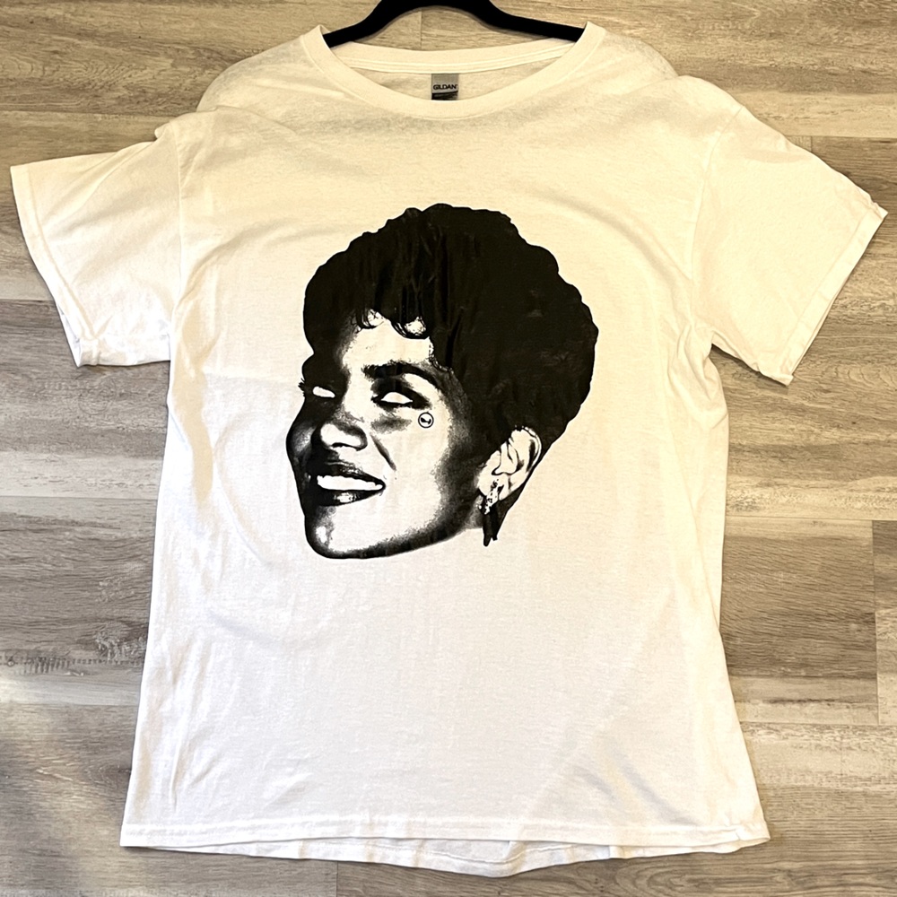 *RARE* $NOT “Halle Berry” T-Shirt